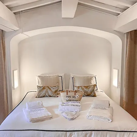 Des Tisserands * Saint-Tropez